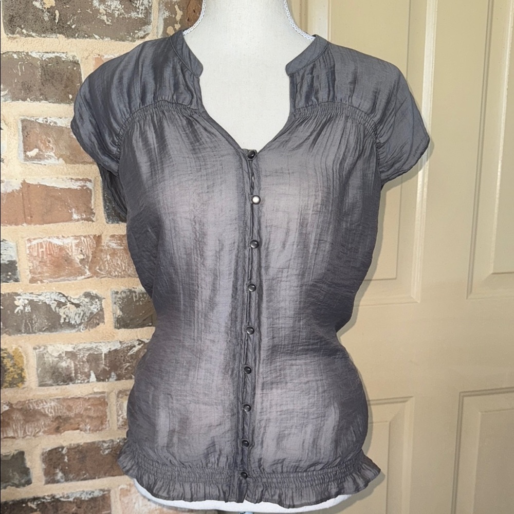 Ann Taylor LOFT Gray Semi Sheer Sleeveless Button Up Top Smocked Accents Sz S